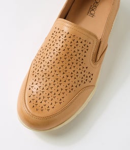 DEMII SU DK TAN LEATHER