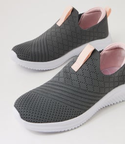 BETHIE SU GREY PINK KNIT