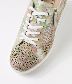 RAIS SU WHITE PAINTED FLORAL LEATHER