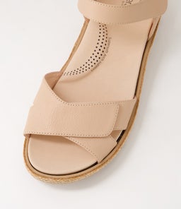 ARIN SU DK NUDE NUDE SOLE LEATHER
