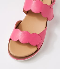 LOVELIES SU FUCHSIA LEATHER