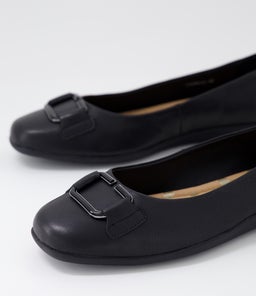 CASPEI SU BLACK LEATHER