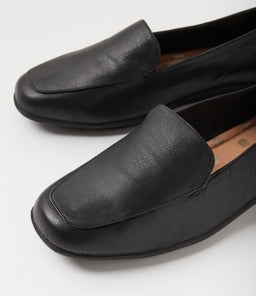 CARLISSE SU BLACK LEATHER