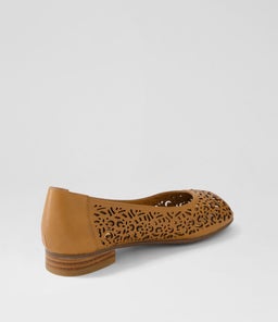 PARRISA SU DK TAN LEATHER