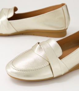 PABALO SU PALE GOLD LEATHER