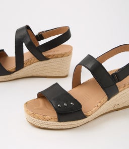 CARRIES SU BLACK LEATHER