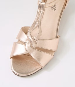 BEAUTIY SU PALE ROSE GOLD LEATHER