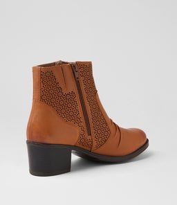 CHLLOE SU NEW TAN LEATHER