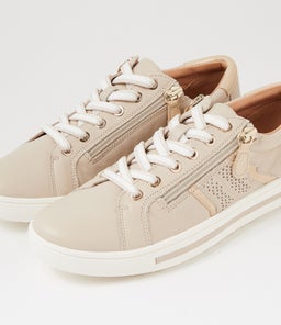 EMILLIO SU ALMOND PLATINUM LEATHER SUEDE