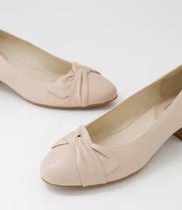 DELANAY SU NUDE NATURAL HEEL LEATHER