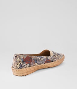 WINIE SU PASTEL MEADOW EMBOSSED LEATHER