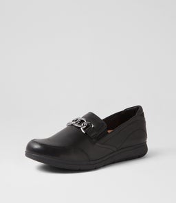 DALIAH SU BLACK LEATHER