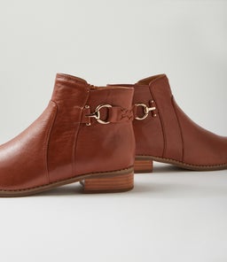 BELIEVES SU DARK RUM SOFT LEATHER