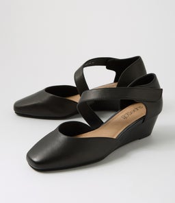 SAGIE2 SU BLACK LEATHER