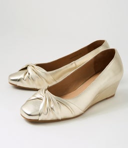 SIMMONE SU PALE GOLD LEATHER