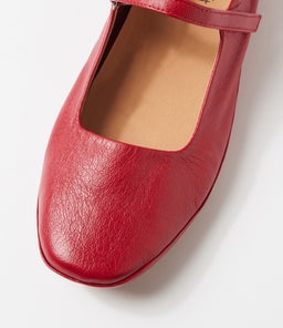 VALUABLE SU DK RED LEATHER