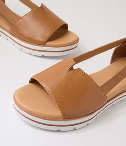 ASHIERS SU DK TAN LEATHER
