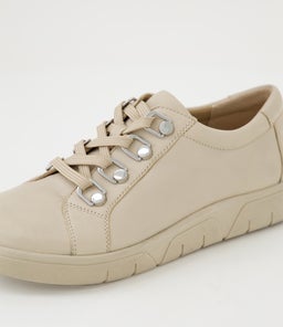 THEAS D SU ALMOND ALMOND SOLE LEATHER