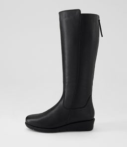 MARTINIS SU BLACK LEATHER