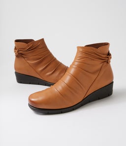 MAGNIFIC SU NEW TAN LEATHER