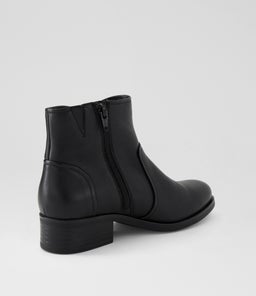 ELEANORS SU BLACK LEATHER