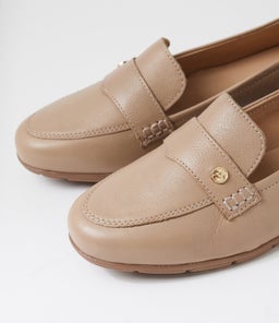 HOLIES SU FAWN LEATHER