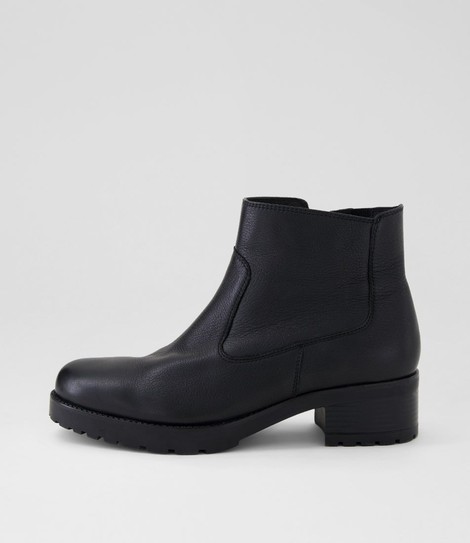 Kleanse D Black Leather Ankle Boots Kleanse D Black Leather Ankle Boots