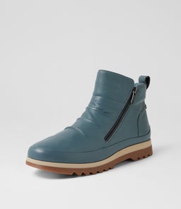 KAROLS SU ARCTIC LEATHER