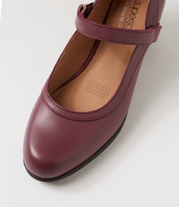 RUTHI D SU PLUM LEATHER