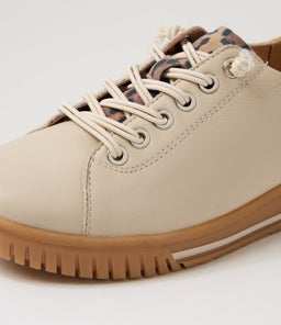 TY D SU ALMOND TAN LEOPARD LEATHER SUEDE