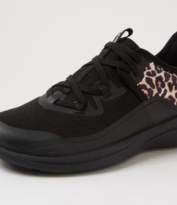 YELLINA SU BLACK LEOPARD KNIT