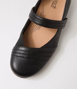 BECKETTS D SU BLACK LEATHER ELASTIC