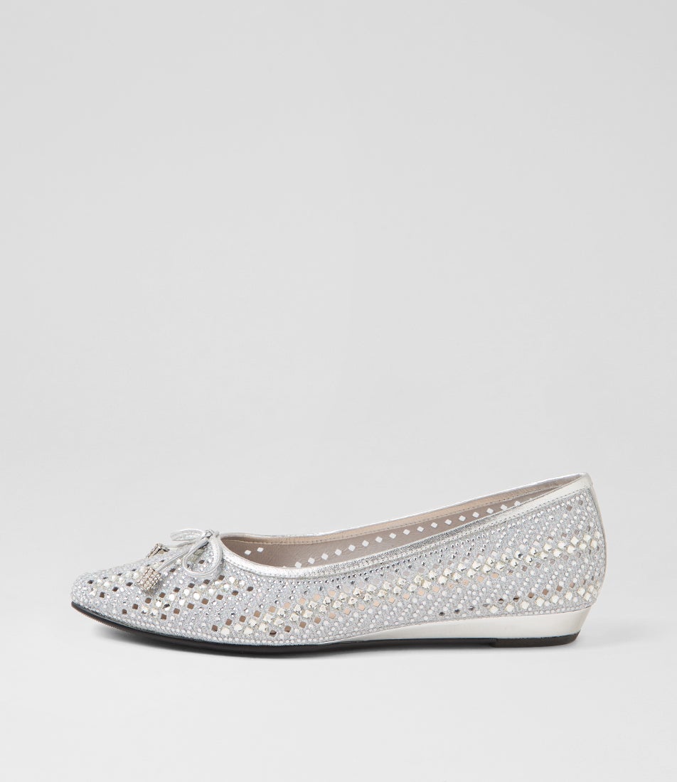 Chamomile Silver Jewels Flat Shoes