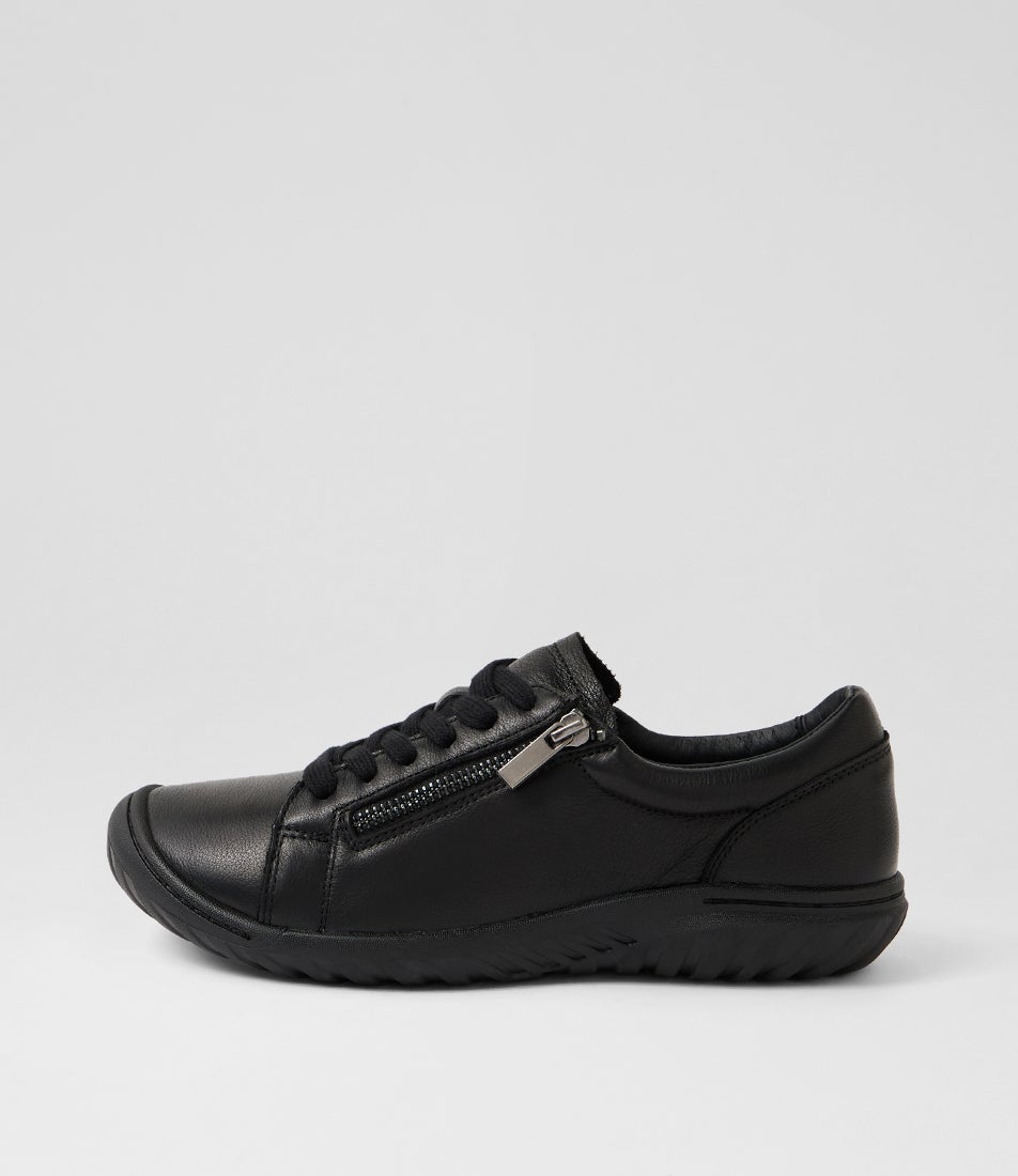 Travi Black Leather Sneakers Travi Black Leather Sneakers