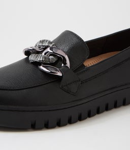 TESSHIAS SU BLACK LEATHER