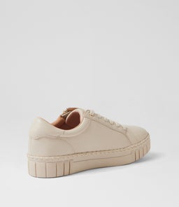 PAGIE SU ALMOND ALMOND SOLE LEATHER