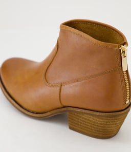 JEALOUSY SU COGNAC WAXY LEATHER