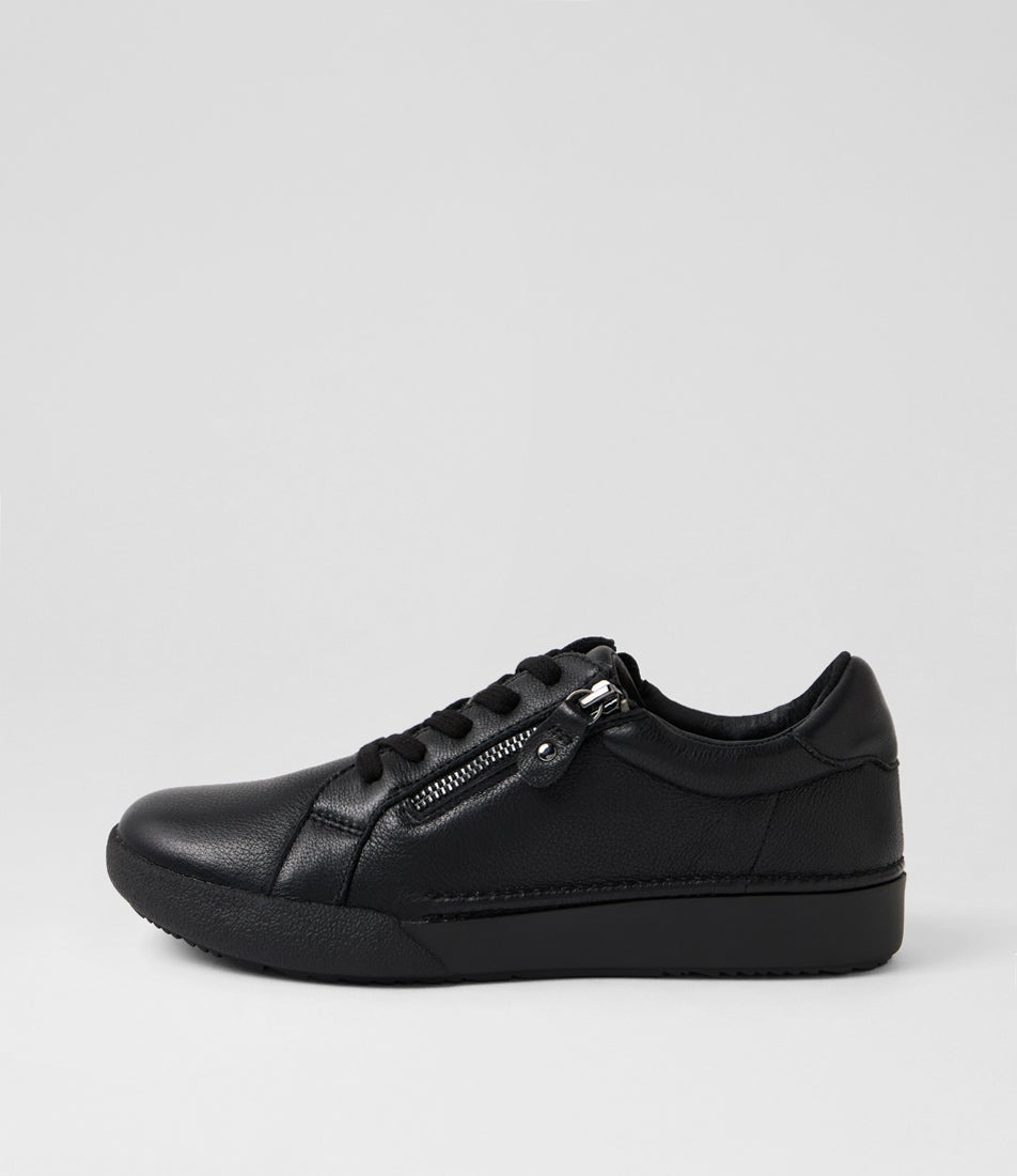 Yannas Black Leather Sneakers Yannas Black Leather Sneakers
