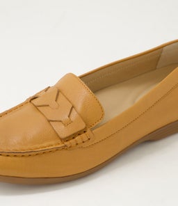 BILLAIE SU NEW TAN LEATHER