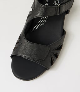 JACALYN SU BLACK LEATHER