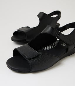 JARRINE SU BLACK LEATHER