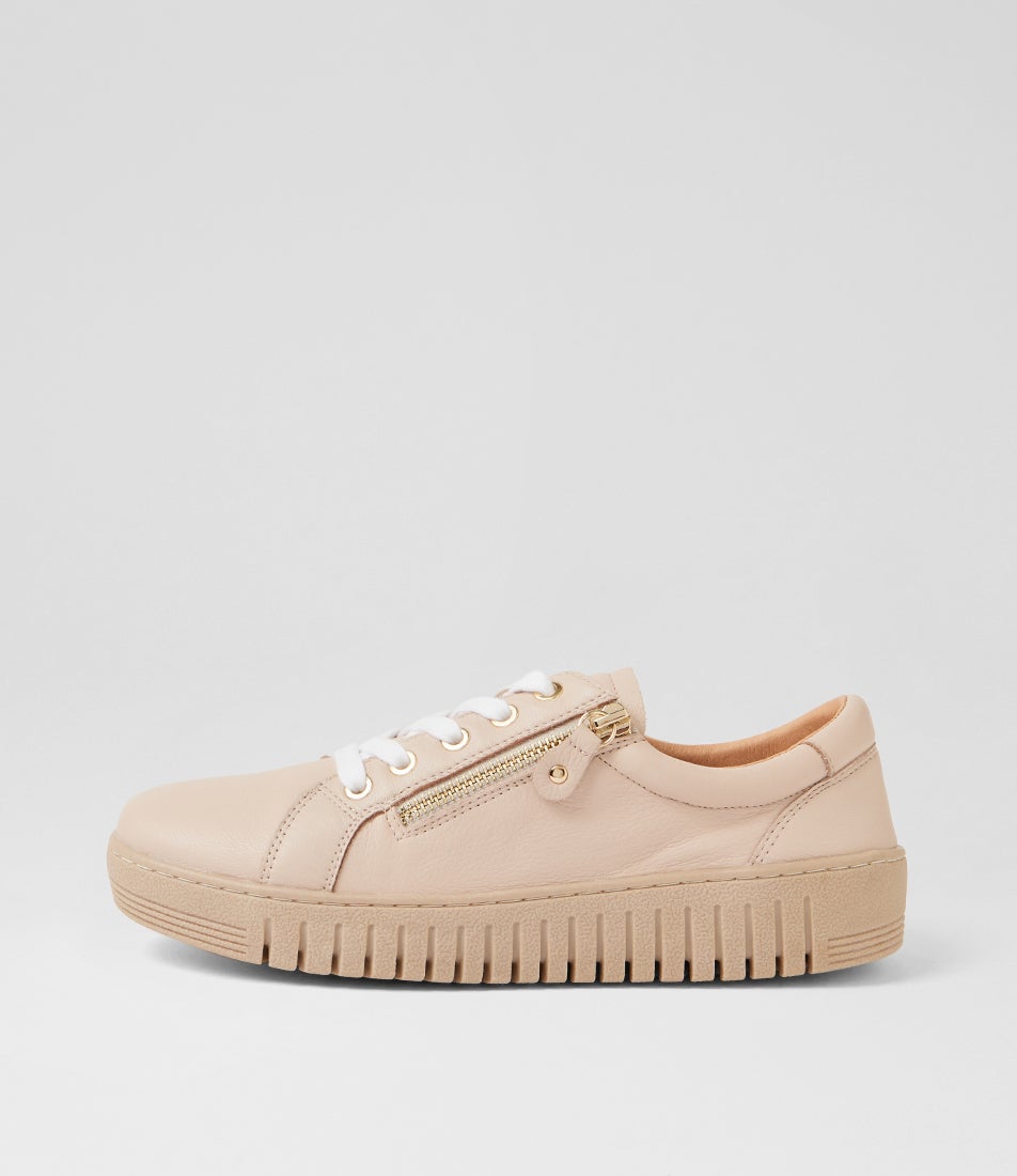 Harlis Nougat Leather Sneakers