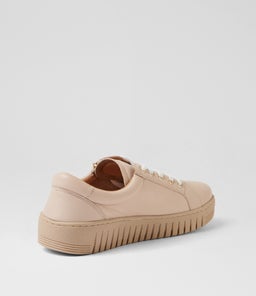 HARLIS SU NOUGAT NOUGAT SOLE LEATHER