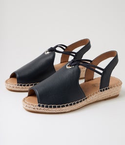 KITTI SU NAVY LEATHER
