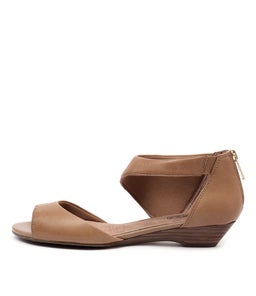 BRAYDEE TAN LEATHER