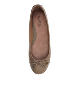 EMBARK TAUPE LEATHER