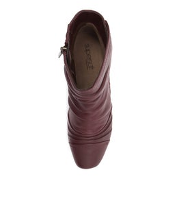 RAINES RICH RED LEATHER