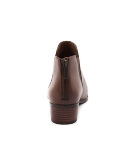 EVERLY DARK TAN LEATHER