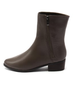ESTRELLA TAUPE LEATHER