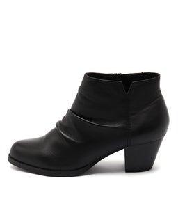 TARRYN BLACK LEATHER